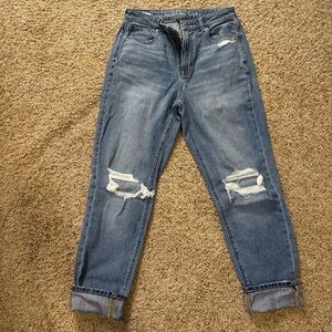 American Eagle Outfitters Distressed Denim Boyfriend Jeans